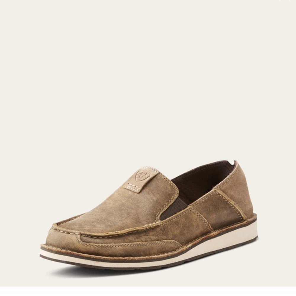 Ariat women’s cruiser slip on size 9